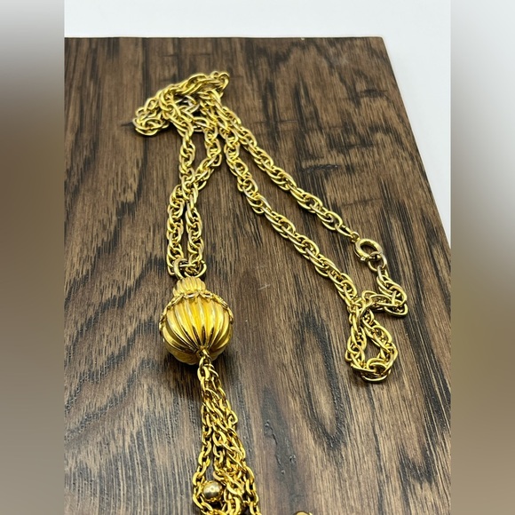 Necklace Chic Gold Tone Filigree Sphere Tassel Necklace Vintage - Picture 7 of 12